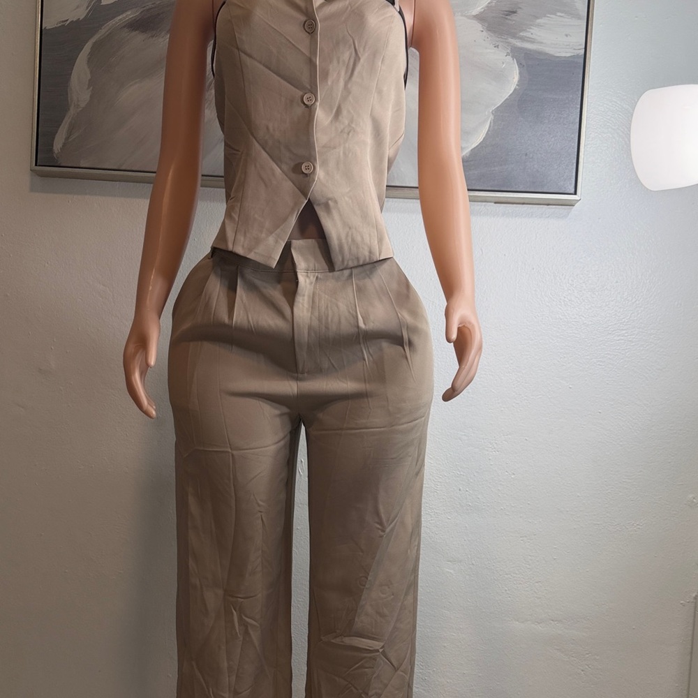 Stylish Tan Women's sets